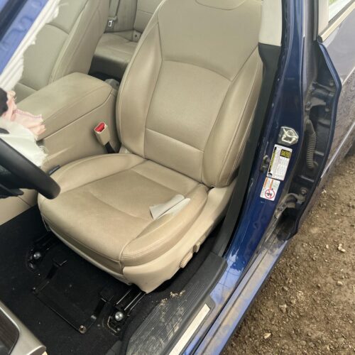 2016 SUBARU LEGACY SEAT FRONT – 196921