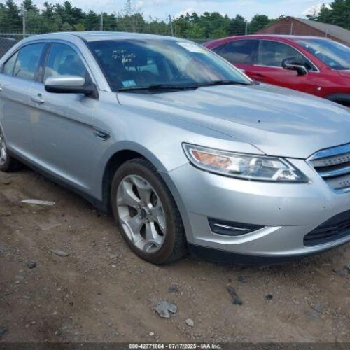 2012 FORD TAURUS FENDER – 2001448352