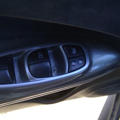 2012 NISSAN JUKE FRONT DOOR SWITCH – 1324114